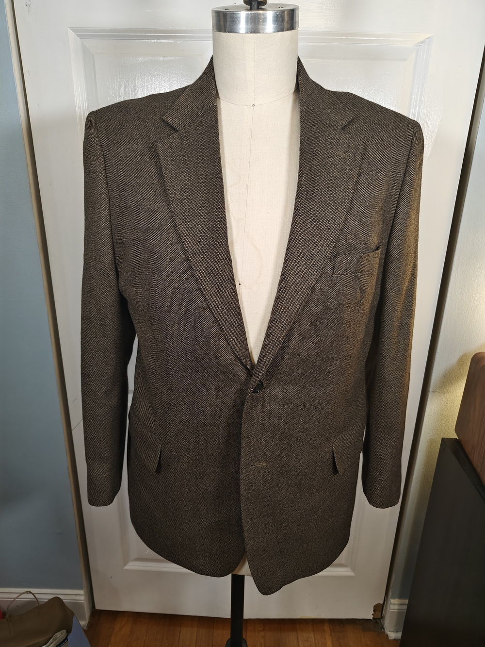 Men's Brown Tweed 100% Lambswool Sport Coat - Tailored Classic Blazer